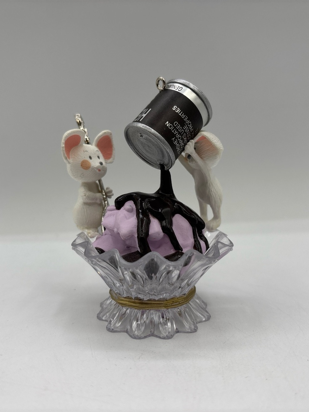 Hallmark‎ Keepsake Ornament Dated 1994 Vintage Friendship Sundae Handcrafted EUC